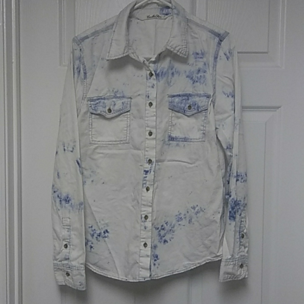 Vanilla star bleached out button down.